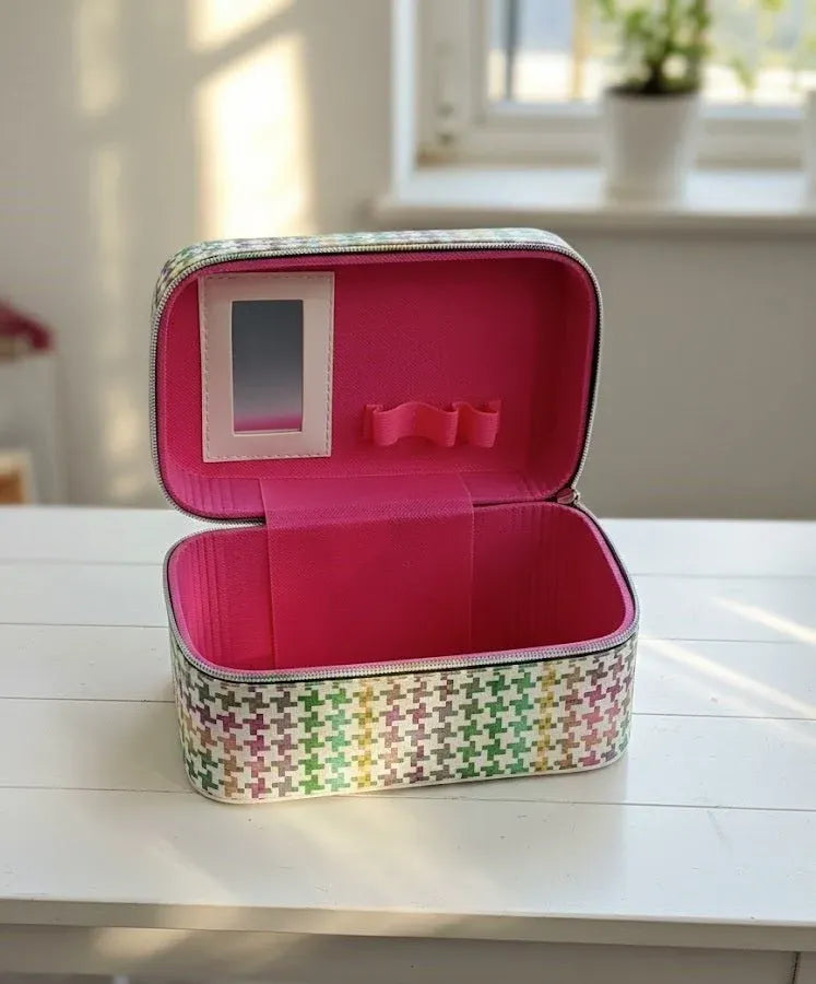 Pixel Pattern Makeup Case Ⓢ